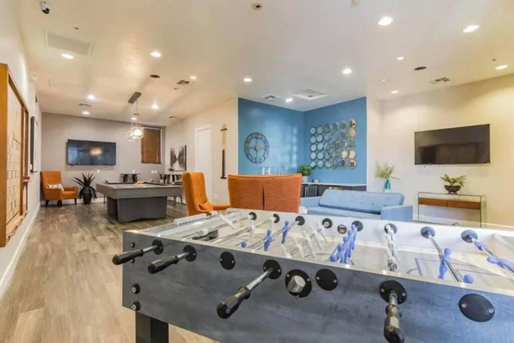 Modern 2Br Oasis! Apartment Phoenix Bagian luar foto