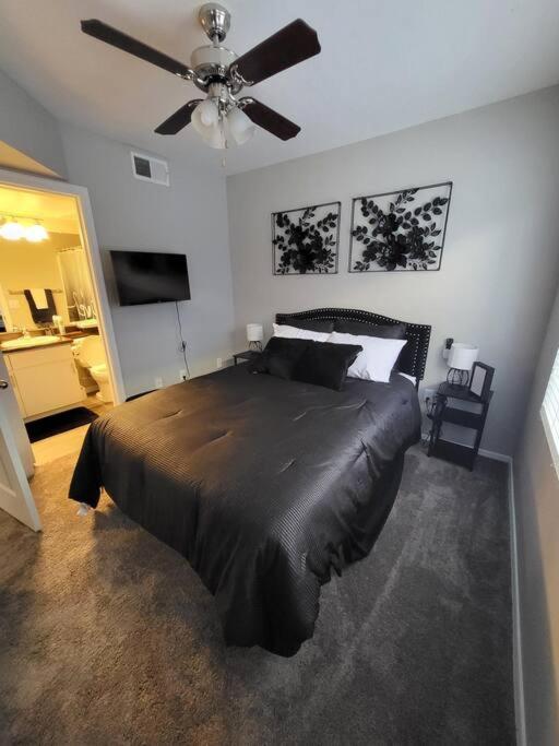 Modern 2Br Oasis! Apartment Phoenix Bagian luar foto
